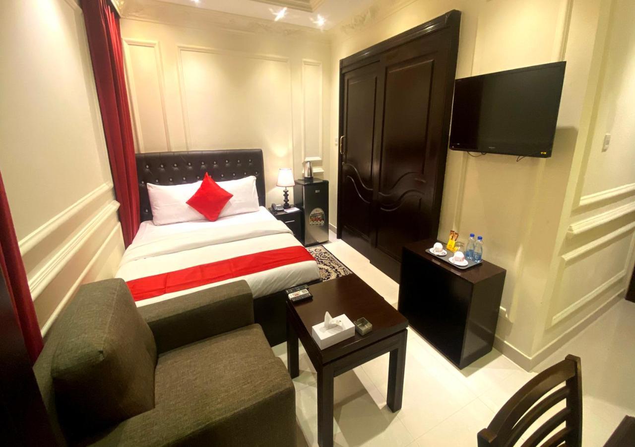 Majestic Hotel Doha Exterior photo