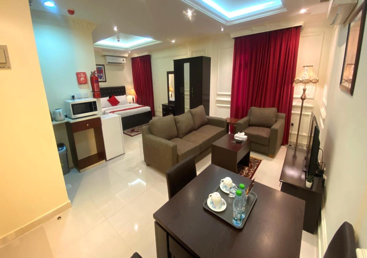 Majestic Hotel Doha Exterior photo