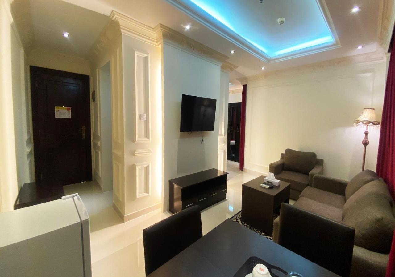 Majestic Hotel Doha Exterior photo