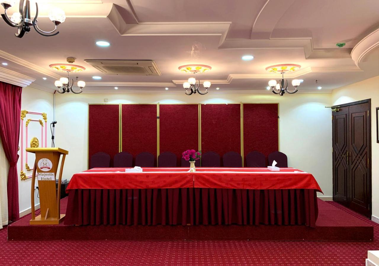 Majestic Hotel Doha Exterior photo