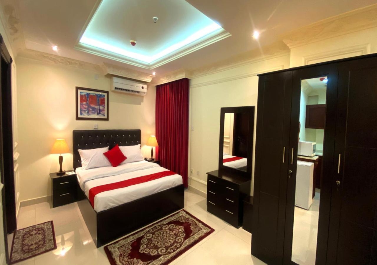 Majestic Hotel Doha Exterior photo