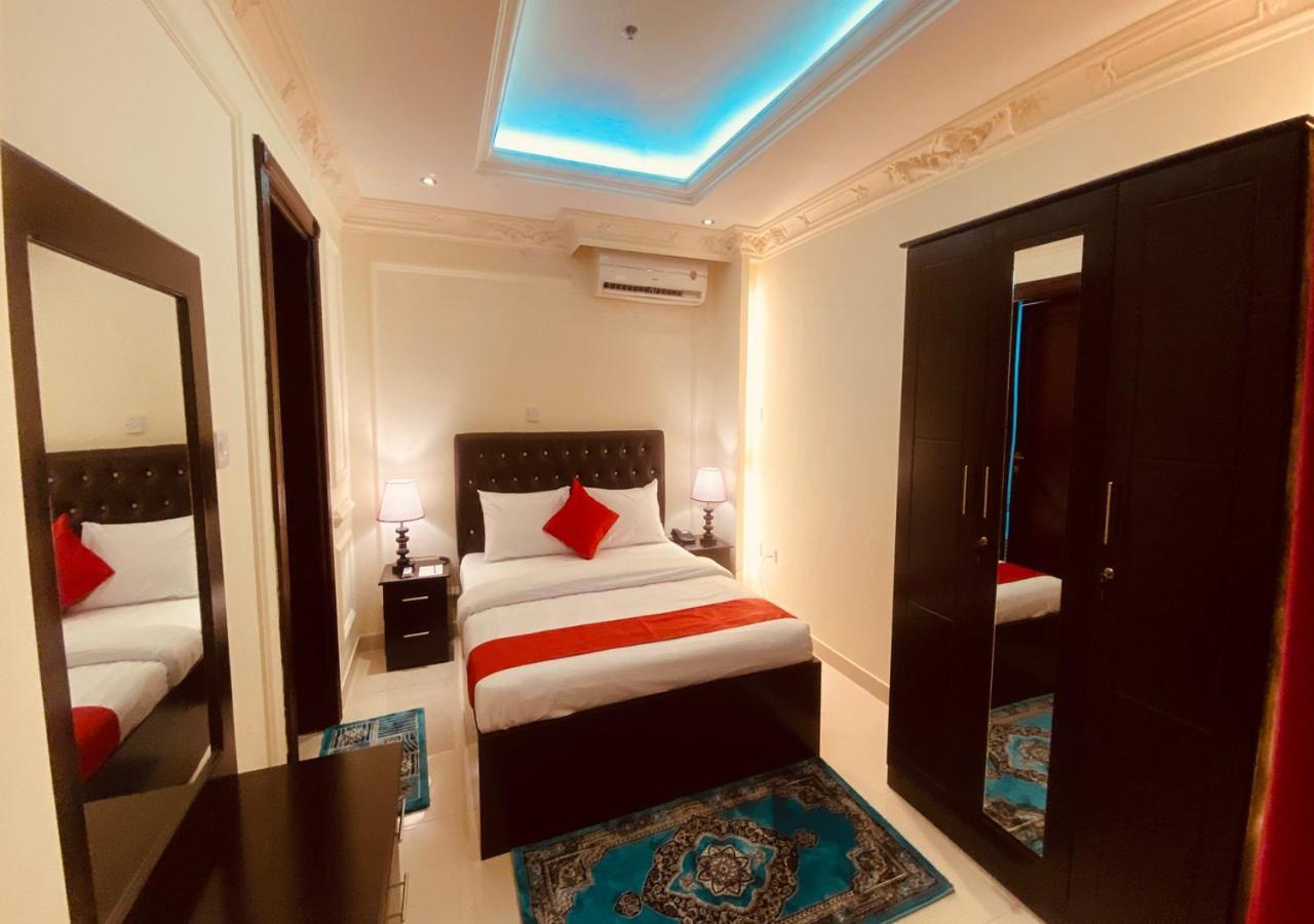 Majestic Hotel Doha Exterior photo