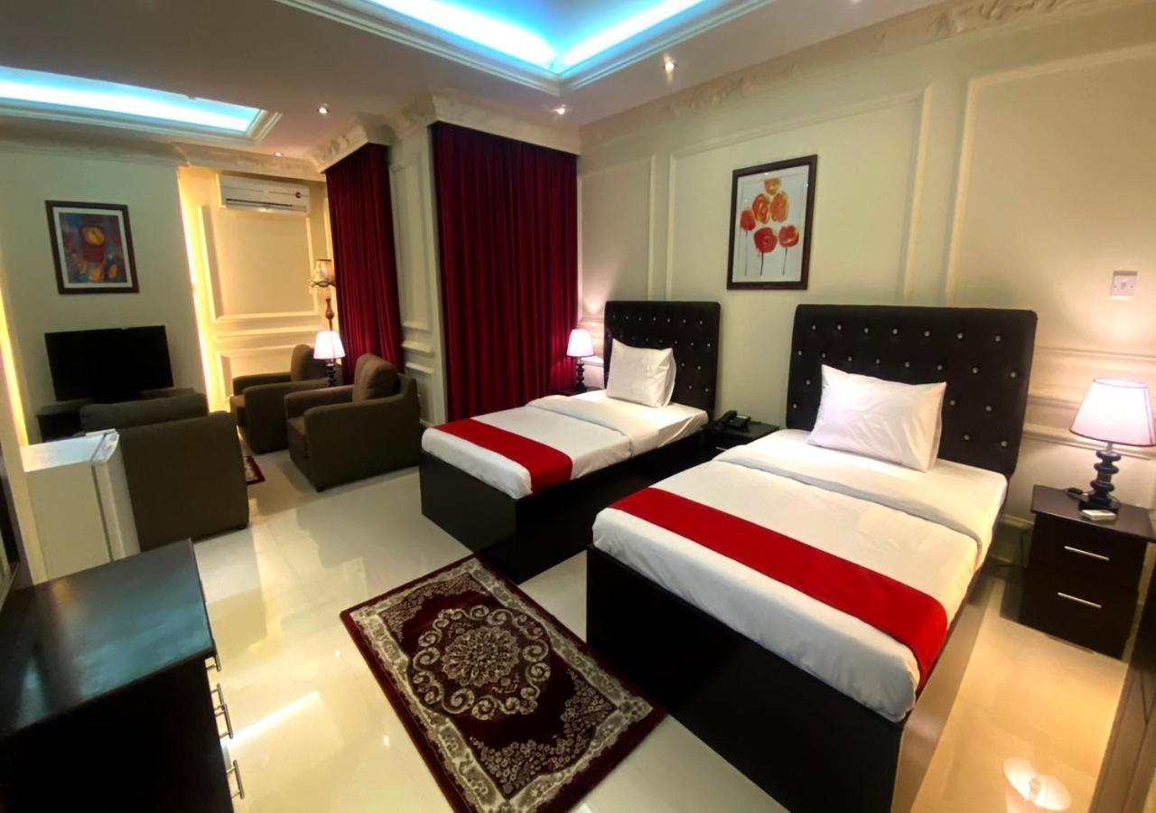 Majestic Hotel Doha Exterior photo